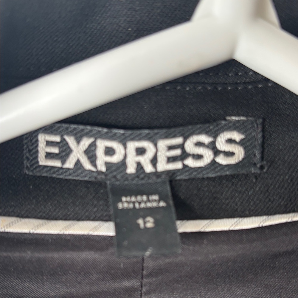 Express Black Women's Single-Button Notch Lapel Blazer sz12 - Picture 2 of 8
